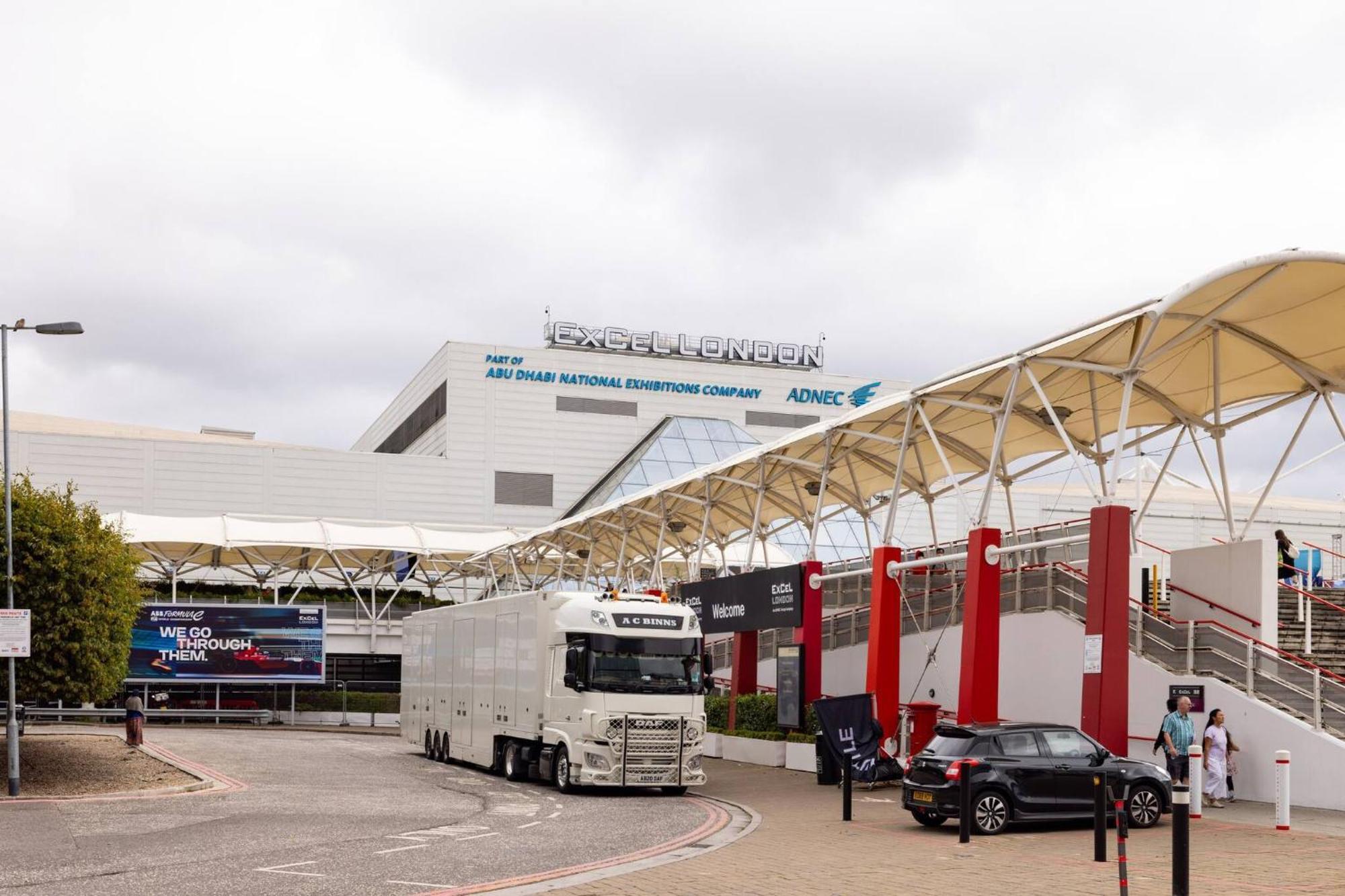 Wild Roses Serviced Apartments - Excel Warehouse 2 London Exterior foto