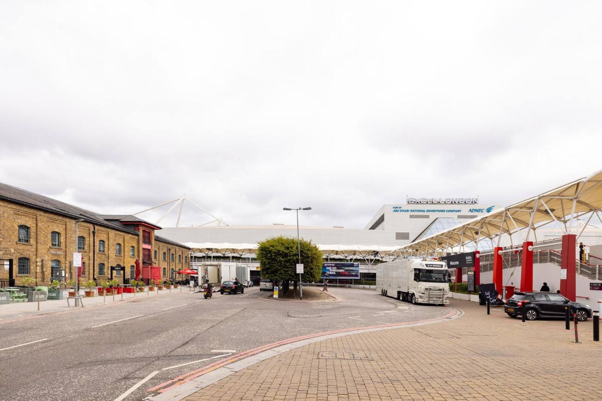 Wild Roses Serviced Apartments - Excel Warehouse 2 London Exterior foto