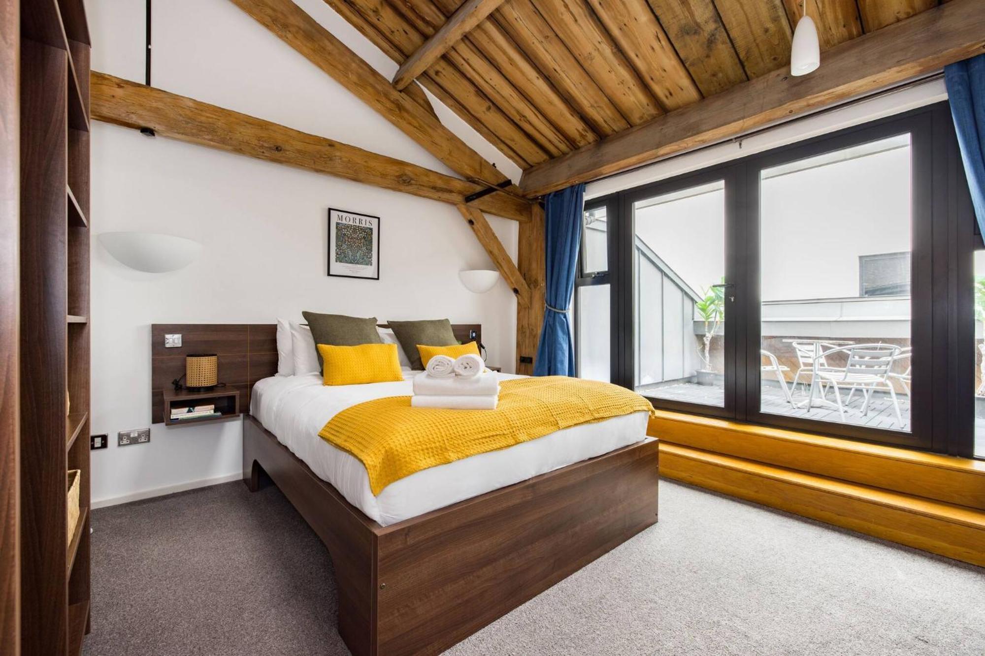 Wild Roses Serviced Apartments - Excel Warehouse 2 London Exterior foto
