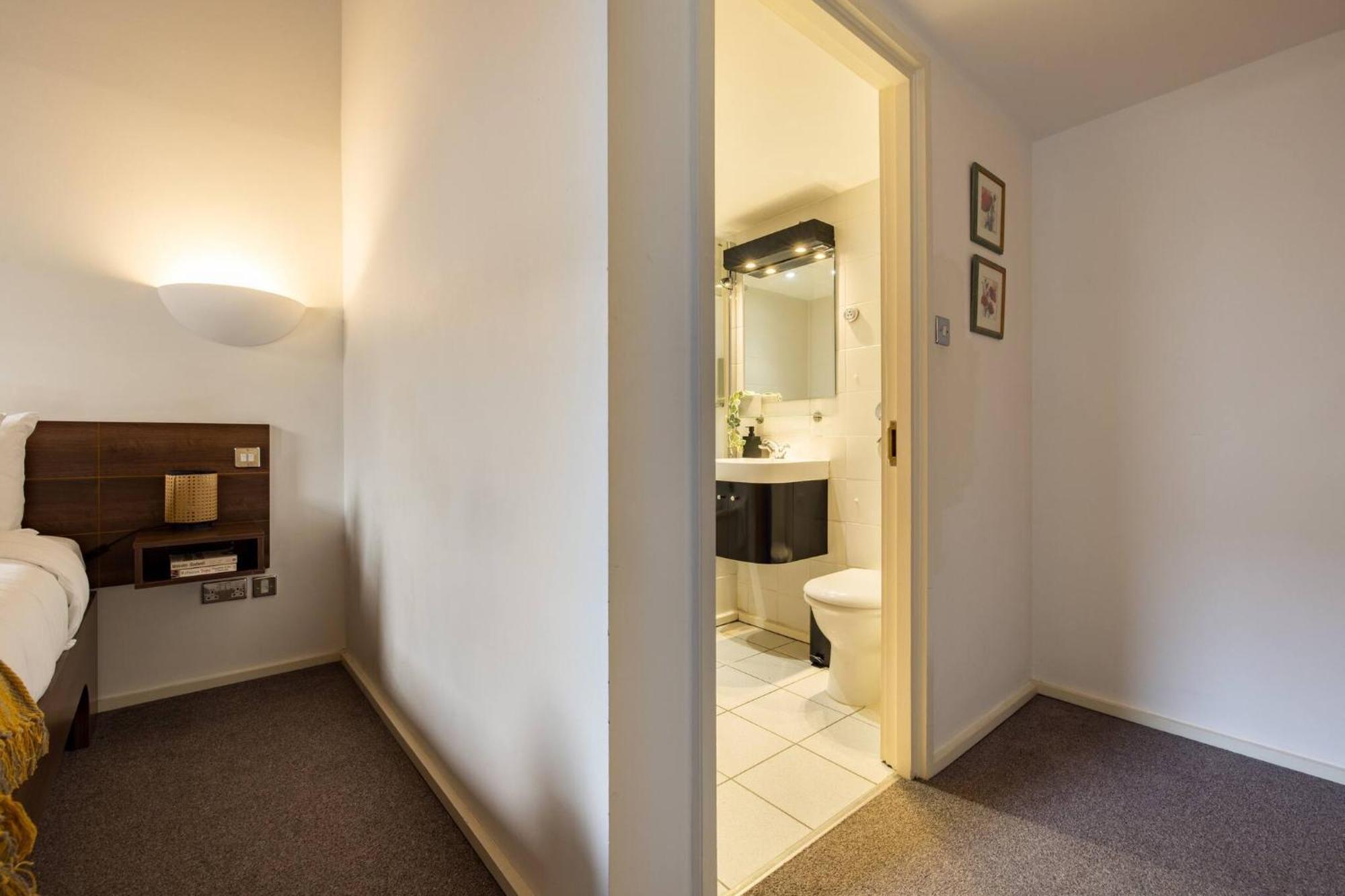 Wild Roses Serviced Apartments - Excel Warehouse 2 London Exterior foto