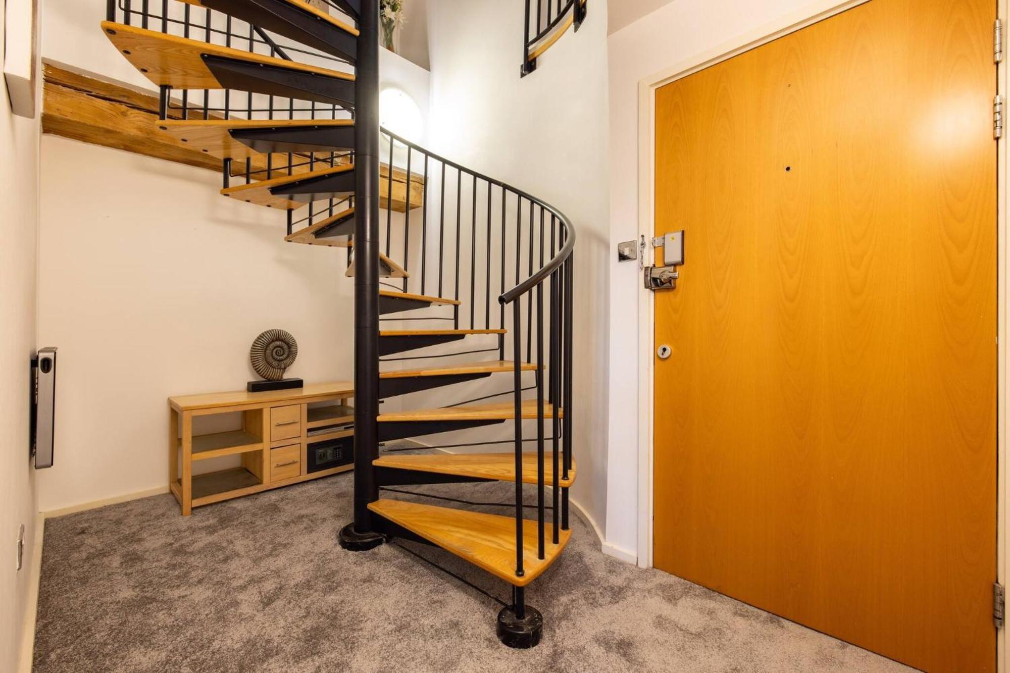 Wild Roses Serviced Apartments - Excel Warehouse 2 London Exterior foto